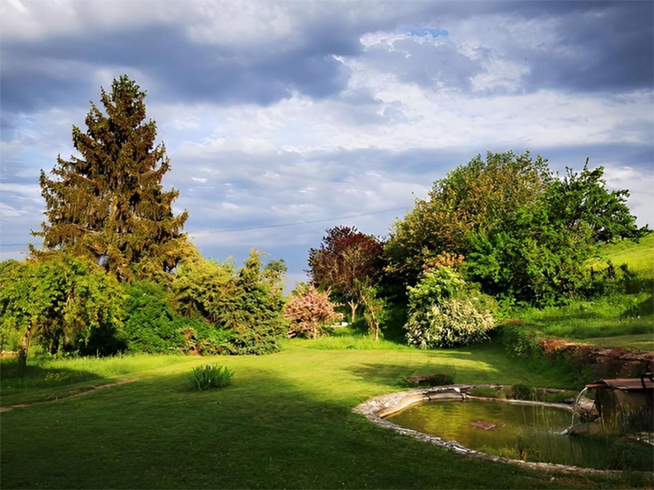 Le Champ Des Sources Hotel Langres Kültér fotó